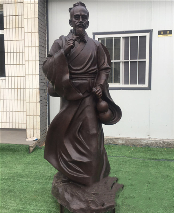 鑄造華佗神像.jpg 鑄造華佗神像.jpg