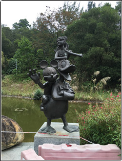 卡通小區(qū)雕塑 卡通小區(qū)雕塑