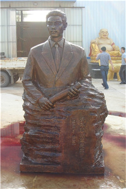 青年周總理雕塑 青年周總理雕塑